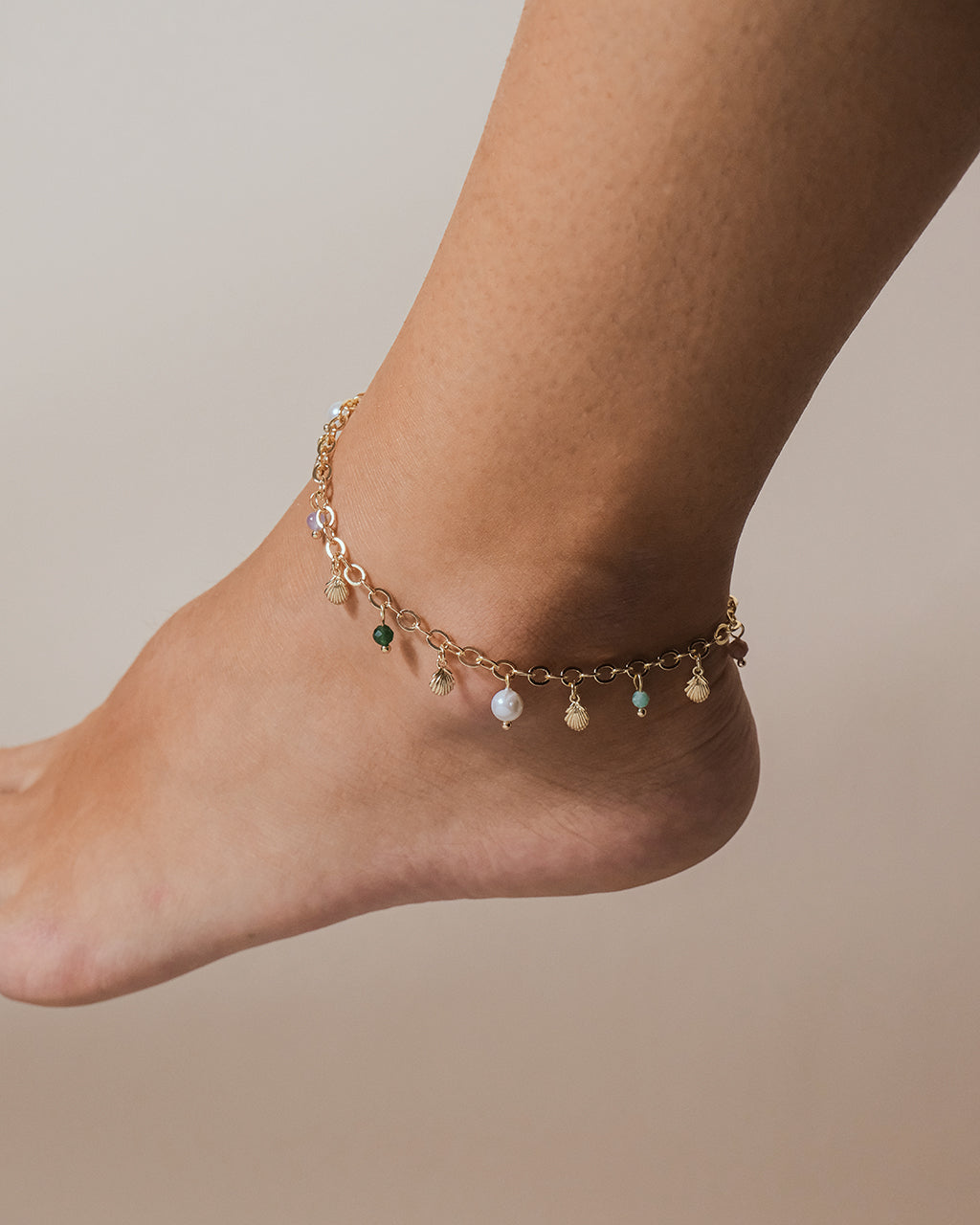 Tula Pearl Shell Charm Anklet