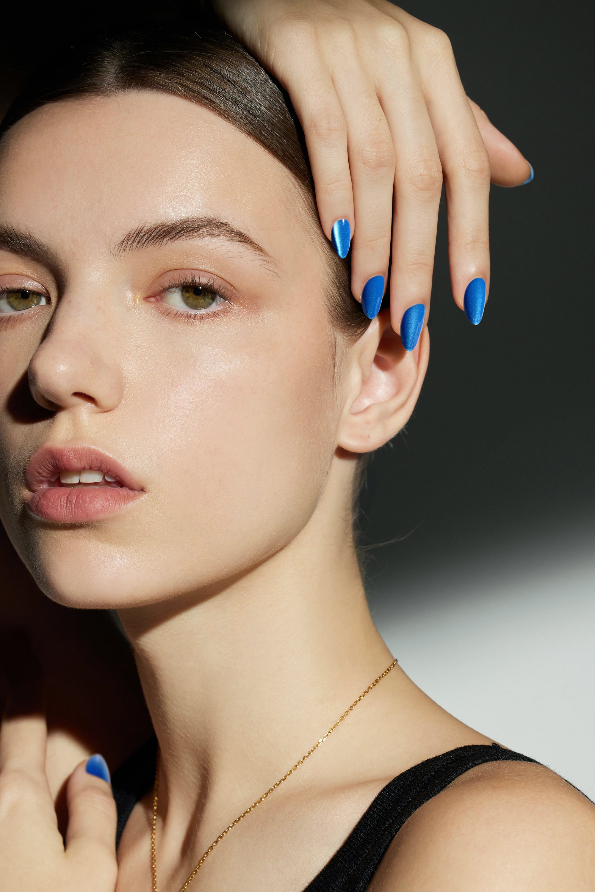 Ocean Quartz Press-On Nails