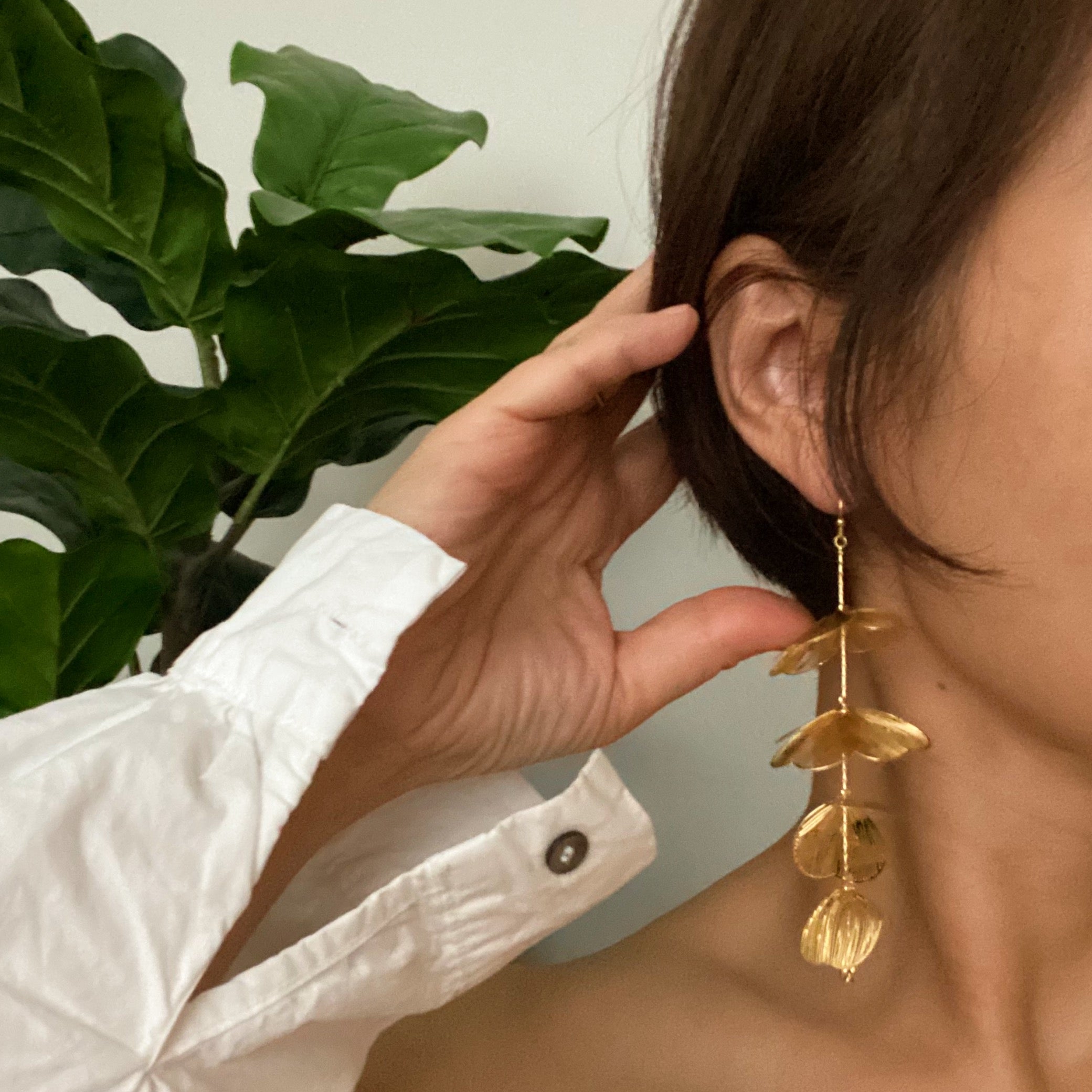 Yesenia Filigree Flower Drop Earrings