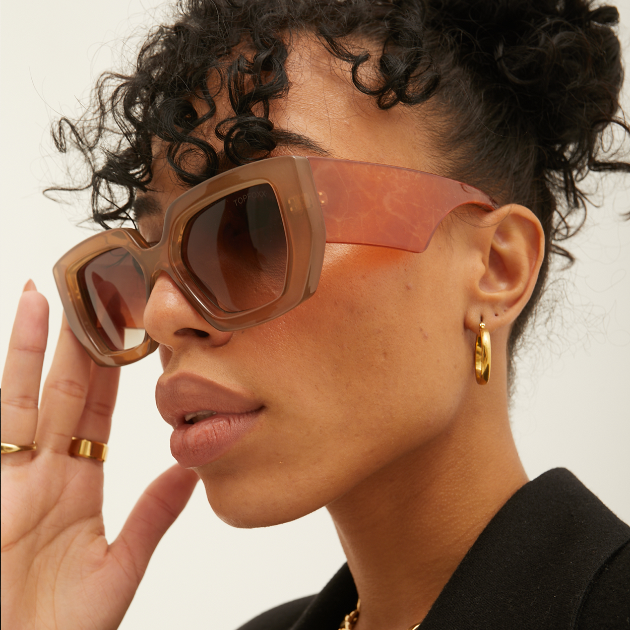 Sienna Oversized Sunglasses in Latte