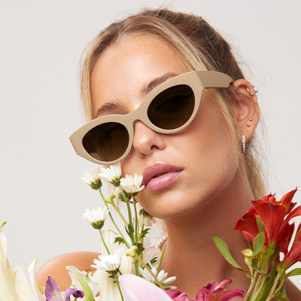 Lizzy Nude Cateye Sunglasses