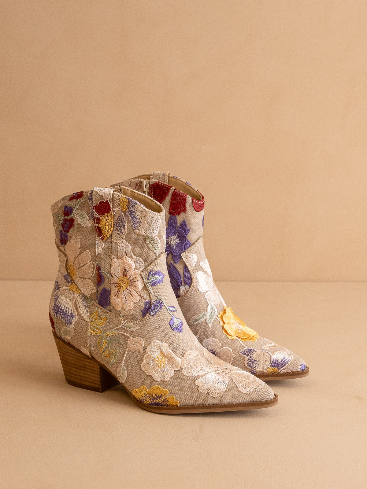 Wanda Floral Appliqué Western Boot
