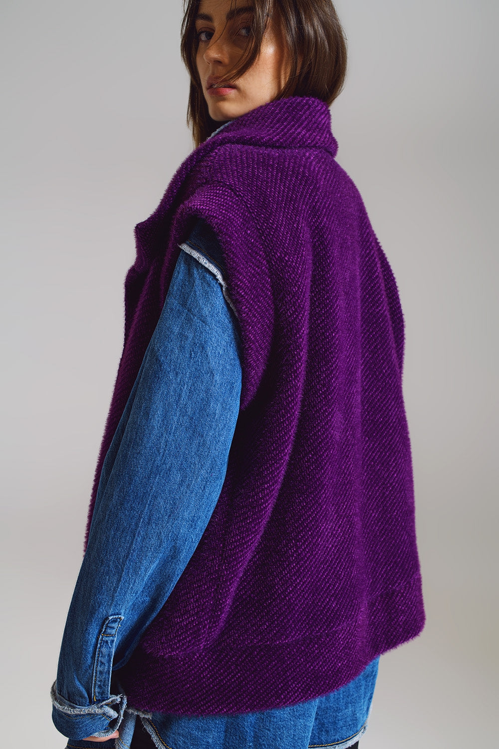 Thyra Open Herringbone Vest