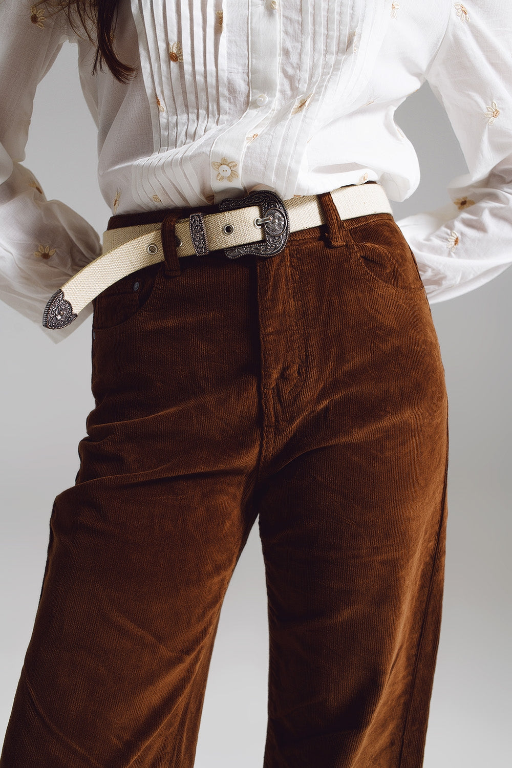 Jody Cropped Cords in Brown