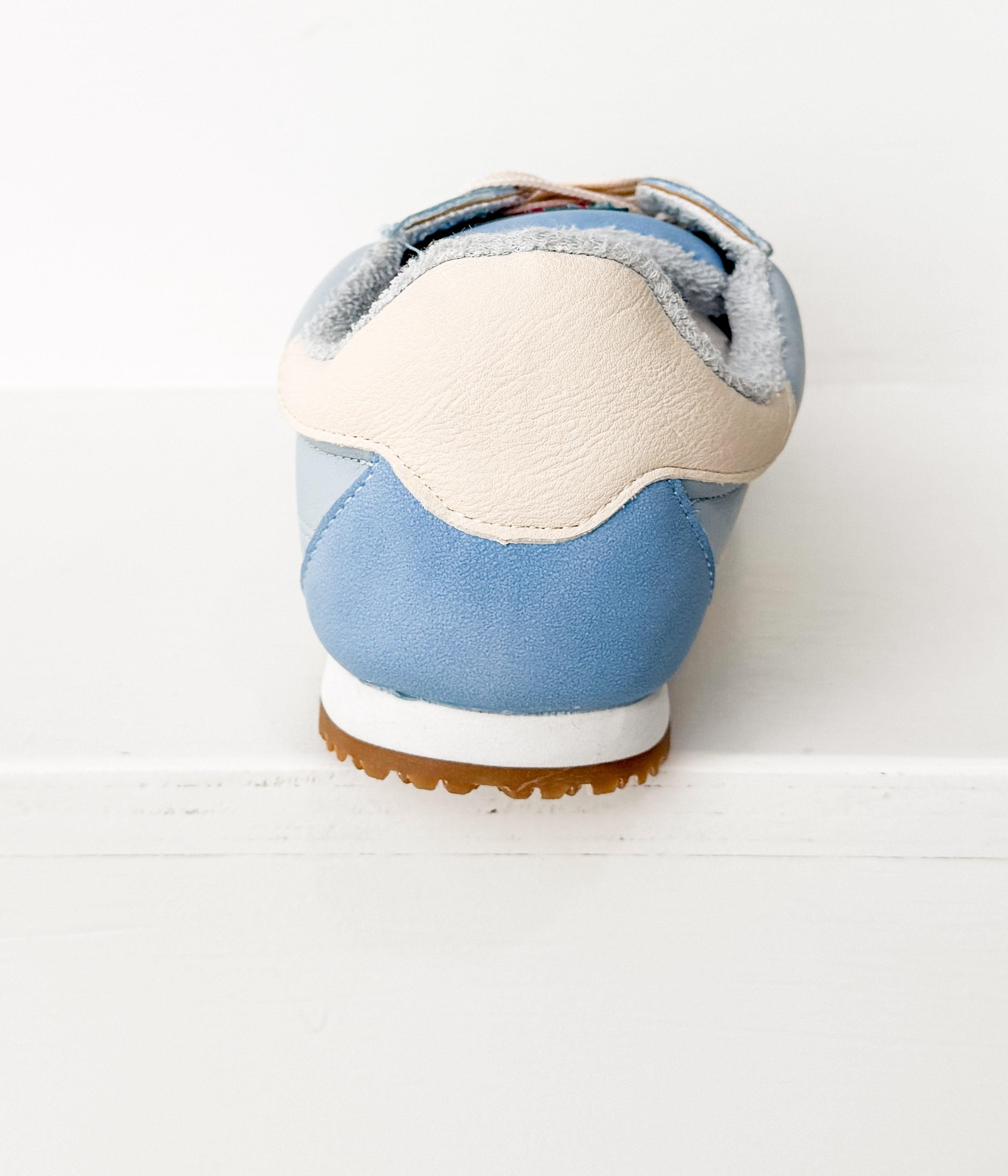 Madrid Sneaker in Light Blue