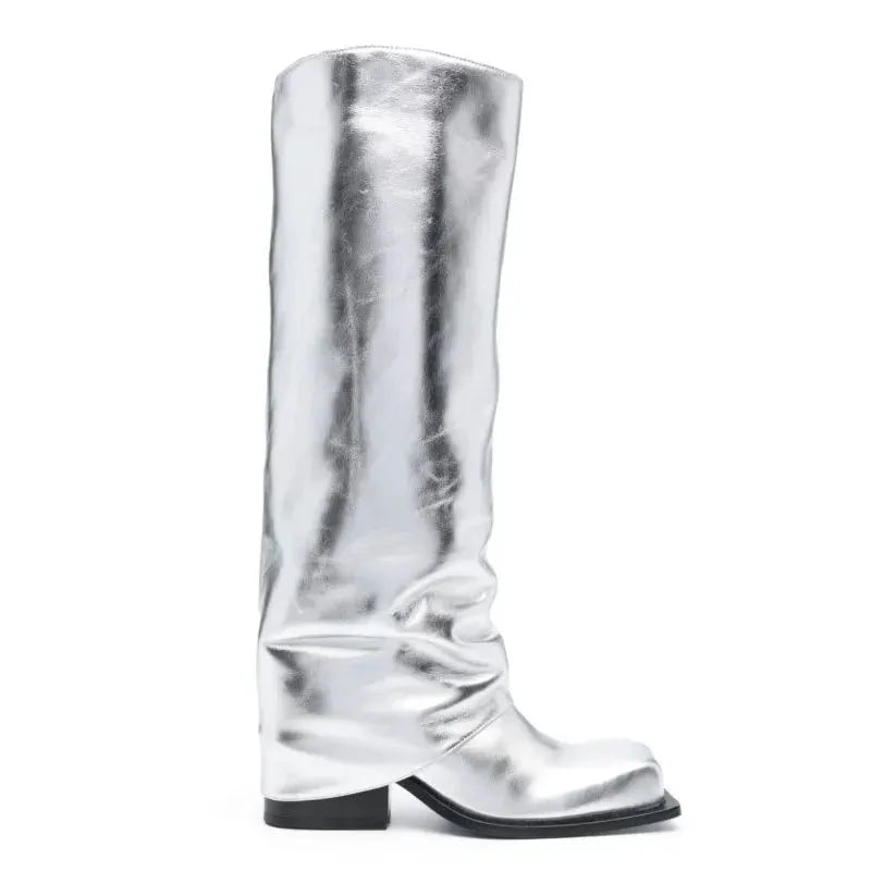Baddie Barrel Boot in Silver