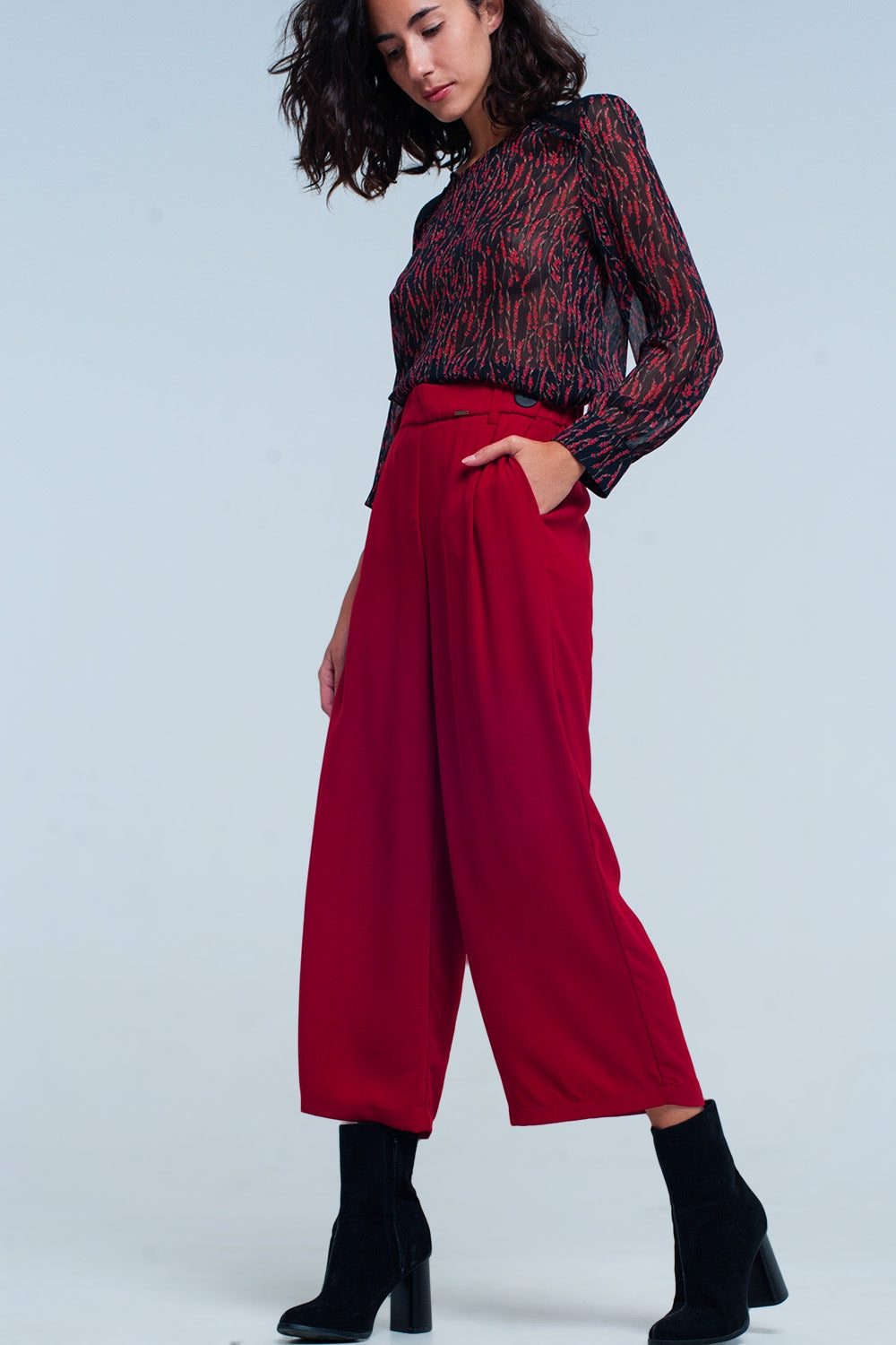 Izel Wide-Leg Culottes in Red